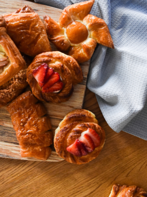 Summer Danish/Croissant Box
