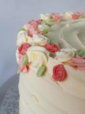Flower Ring Cake - 8 Inch, Regular