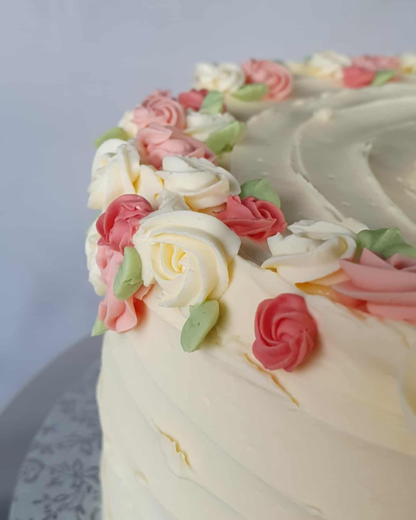 Flower Ring Cake - 8 Inch, Regular